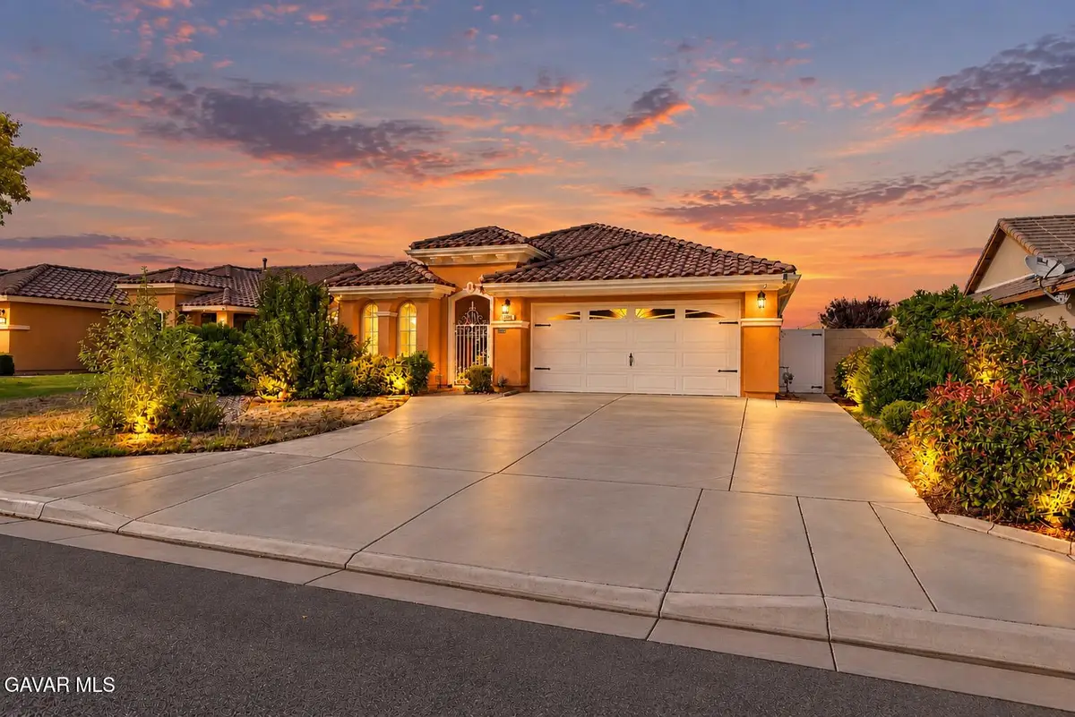 3045 E Newgrove Street, Lancaster, CA 93535 - #1