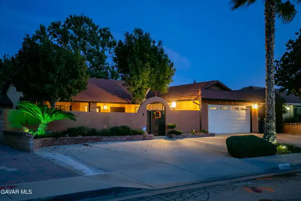43016 Sachs Drive, Lancaster, CA 93536