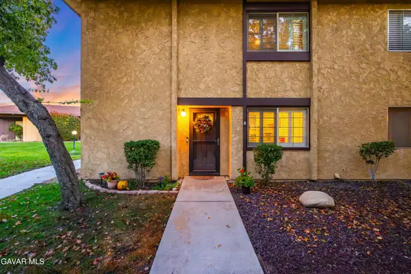 42865 15th Street #Unit 1, Lancaster, CA 93534