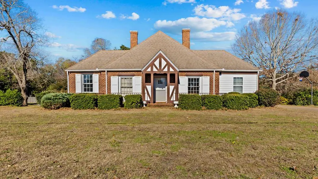 104 W 3rd Avenue, Buena Vista, GA 31803 - #1