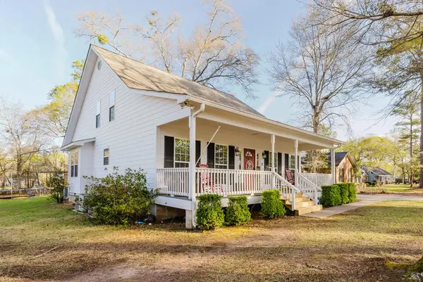 140 Edgewood Dr, Ellaville, GA 31806