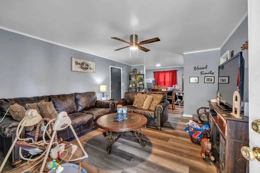 611 E 3rd Ave, Cordele, GA 31015 - #2