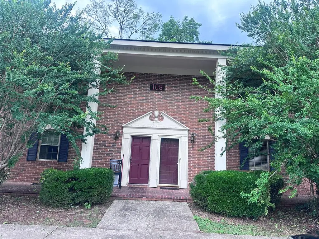 108 F Country Club, Americus, GA 31709 - #1