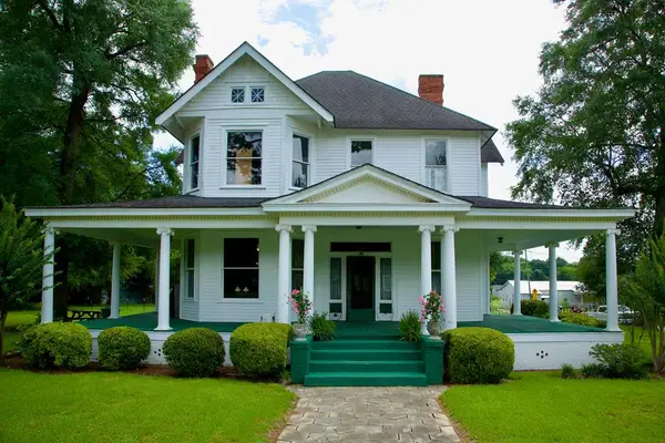 620 Barlow St, Americus, GA 31709