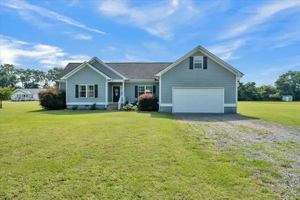 242 Meadow Wood Drive, Ellaville, GA 31806