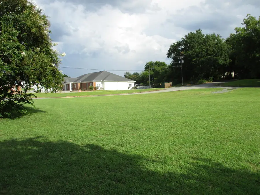 141 Hinkle Street, Americus, GA 31709 - #3