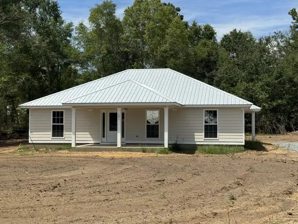 101 Bluegill Rd., Vienna, GA 31092
