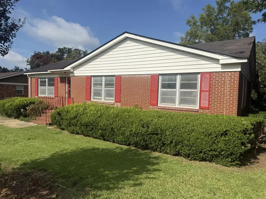 211 Lorraine Avenue, Americus, GA 31709 - #2