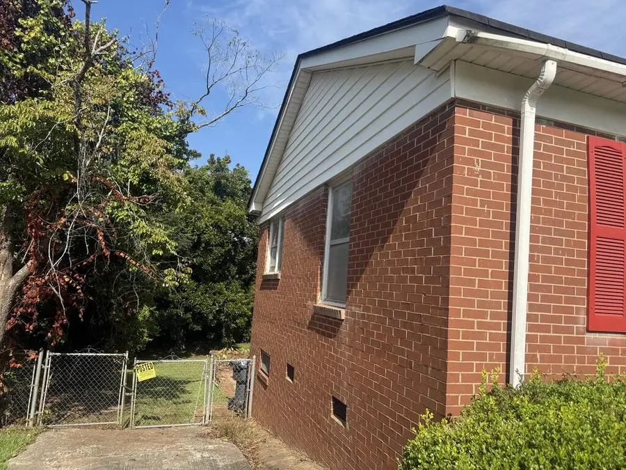 211 Lorraine Avenue, Americus, GA 31709 - #3