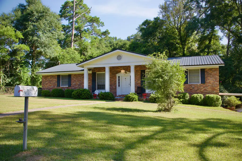 114 Springdale Dr, Americus, GA 31709 - #1