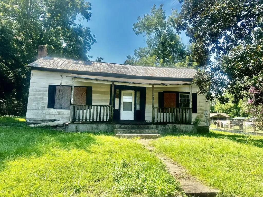 528 W College St., Americus, GA 31709 - #1