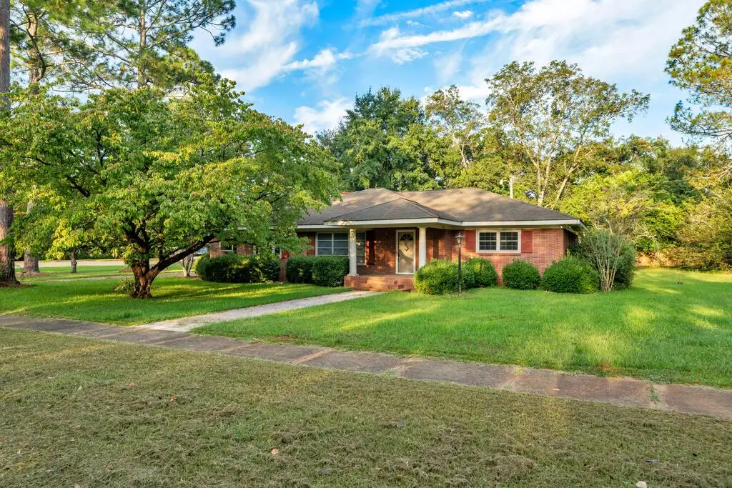 25 N. Stevens St., Ellaville, GA 31806 - #1
