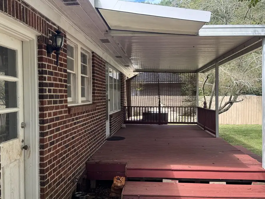 105 Springfield Avenue, Americus, GA 31709 - #3
