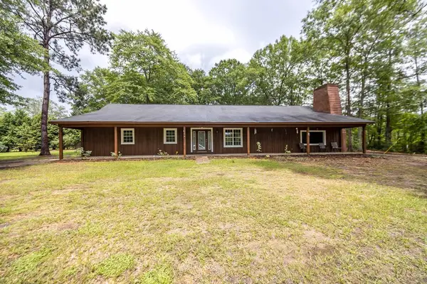 25 Gas Line Road, PHENIX CITY, AL 36870