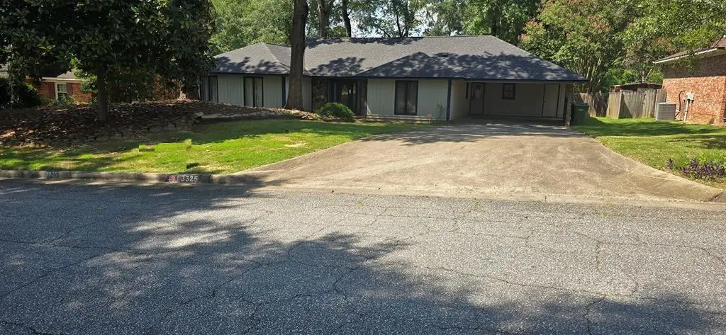 3325 N North Quay Drive, Columbus, GA 31909 - Image #1