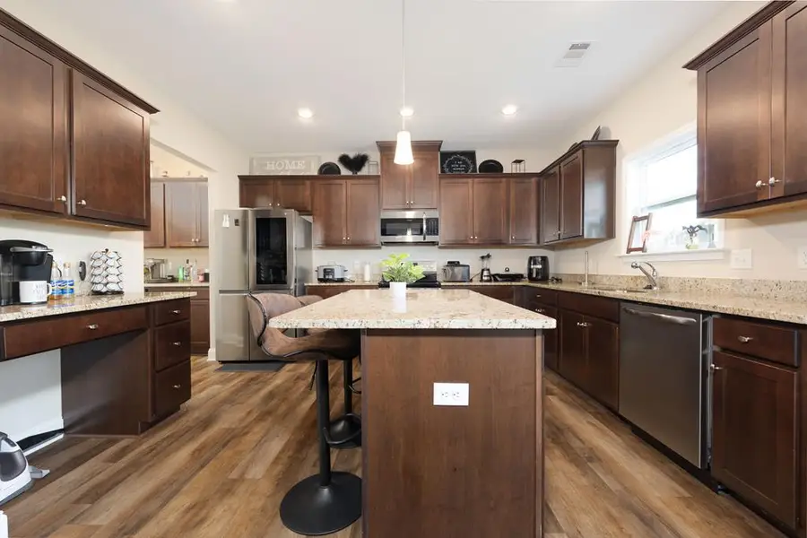 115 Red Oak Place, Smiths Station, AL 36877 - Image #2