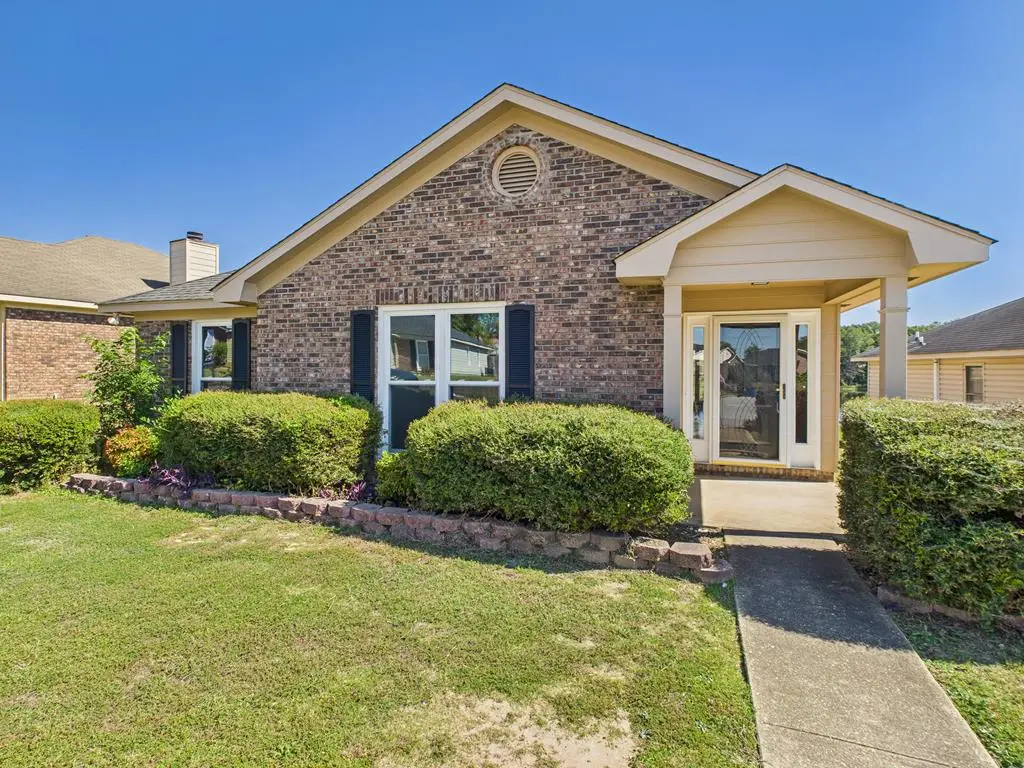 7076 Stoneybrook Drive, Columbus, GA 31909 - Image #1