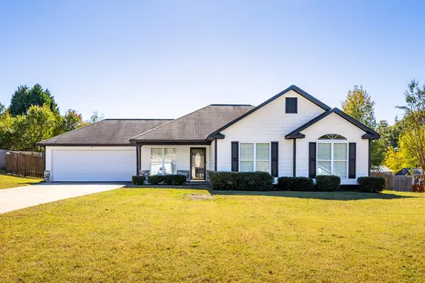 165 Lee Road 2148, SMITHS STATION, AL 36877