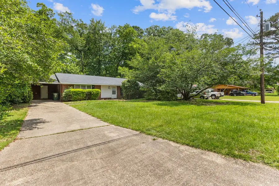 946 Woodburn Drive, Columbus, GA 31907 - Image #2