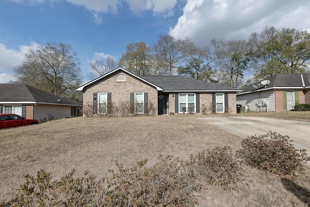 5327 Kingsberry, Columbus, GA 31907 - Image #1