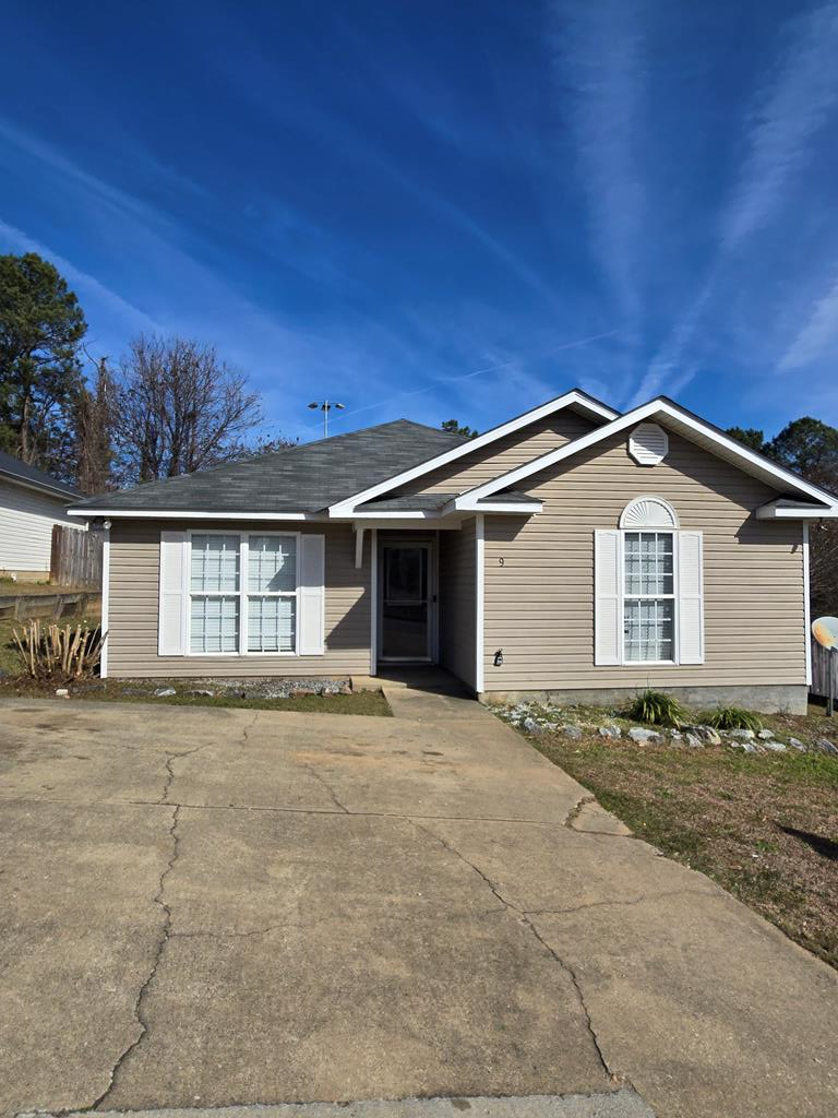 9 Lexington Circle, Phenix City, AL 36869 - Image #1