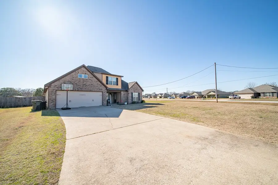 38 Wheatland Way, Fort Mitchell, AL 36856 - Image #2