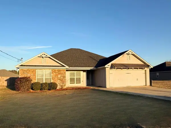11 Snowshoe Court, FORT MITCHELL, AL 36856