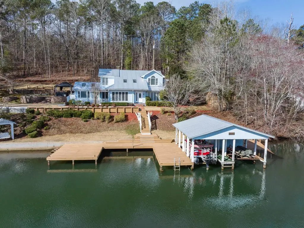 210 Williams Drive West, Hamilton, GA 31811 - #1