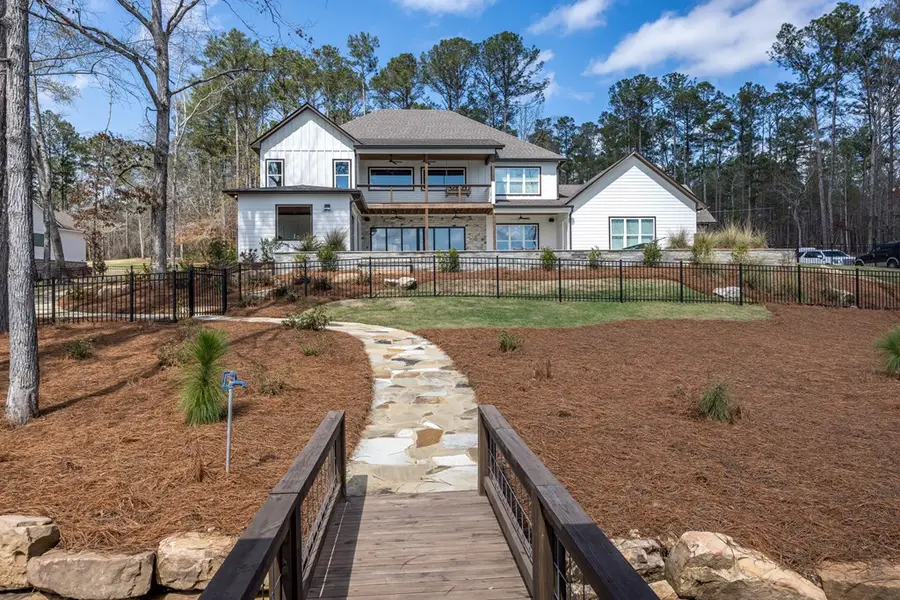 597 Hinton Drive, Hamilton, GA 31811 - #2