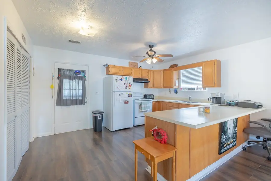 1502 31st Street, Valley, AL 36854 - #3