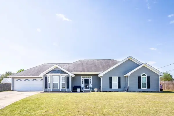 28 Whippoorwill Lane, FORT MITCHELL, AL 36856