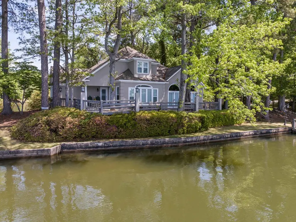 654 Sunset Drive West, Hamilton, GA 31811 - #1