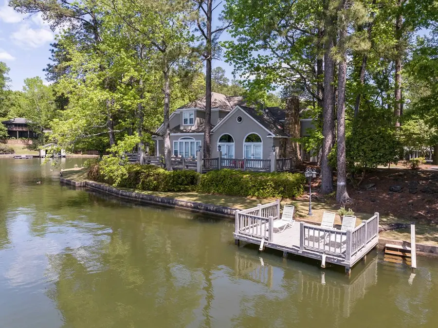 654 Sunset Drive West, Hamilton, GA 31811 - #2