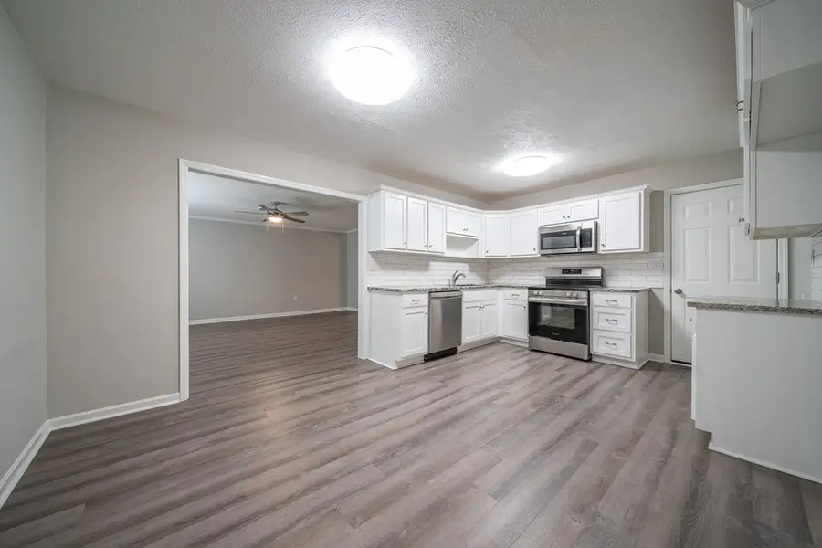 6040 Luna Drive, Columbus, GA 31907 - #2