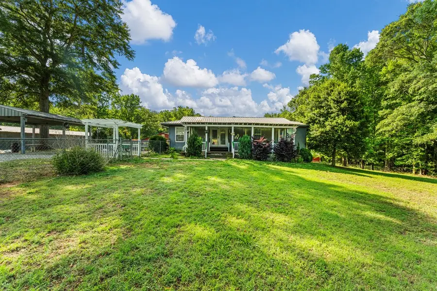 782 J Street, Pine Mountain Valley, GA 31823 - #2