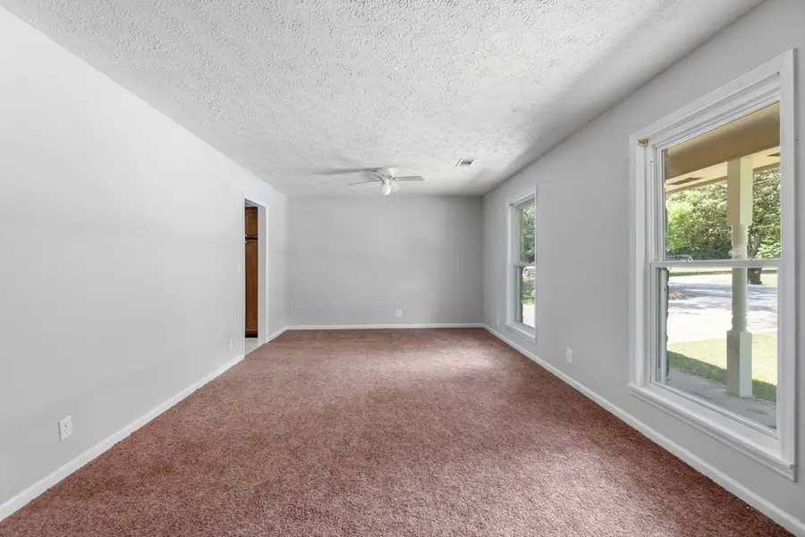 604 Pear Street, West Point, GA 31833 - #3
