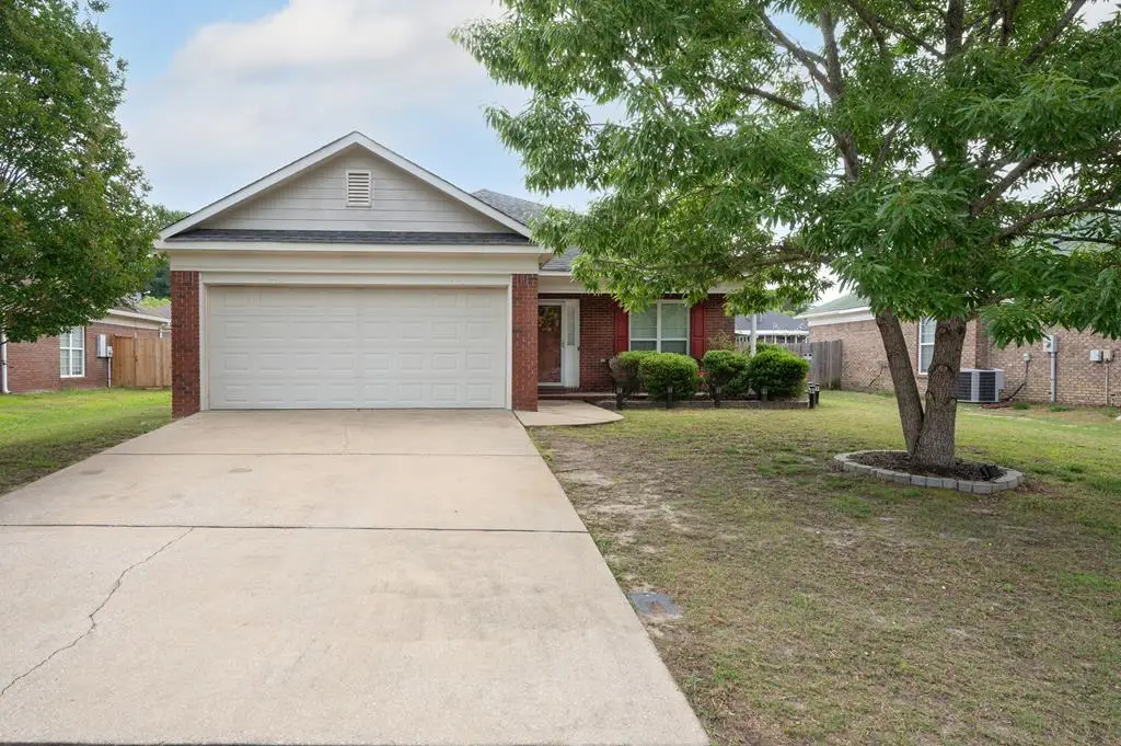 61 Lincolnshire Lane, Phenix City, AL 36870 - #1