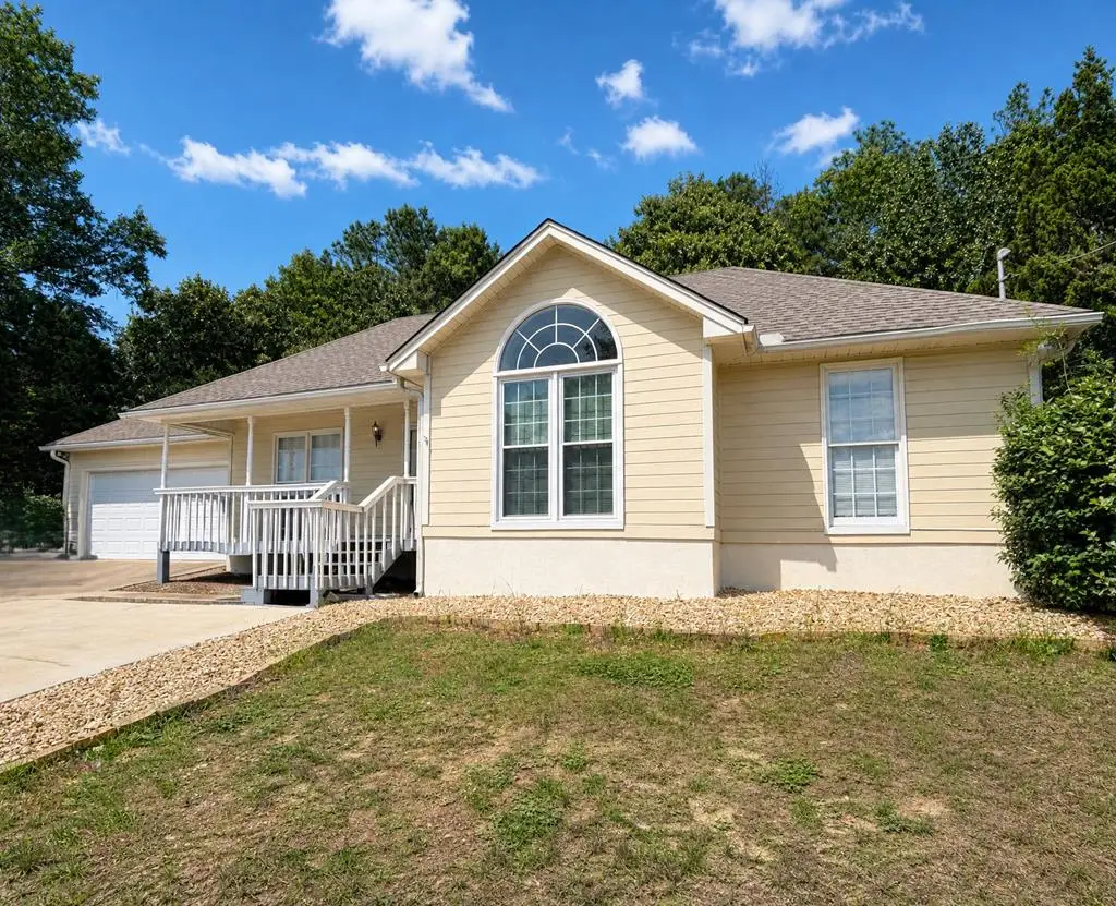 216 Laurelwood Drive, Smiths Station, AL 36877 - #1