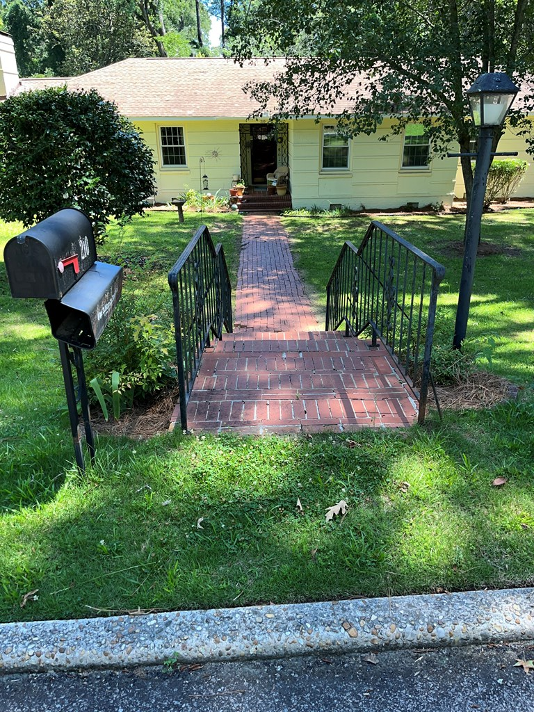 210 Taliaferro Drive, Hogansville, GA 30230 - #3