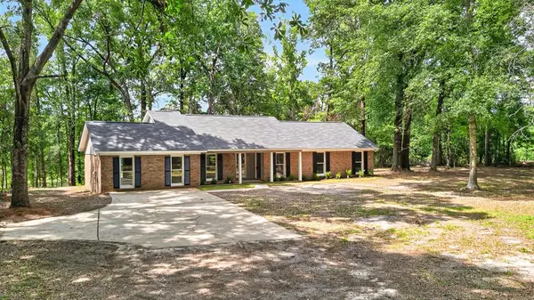 41 Collins Drive, BOX SPRINGS, GA 31801