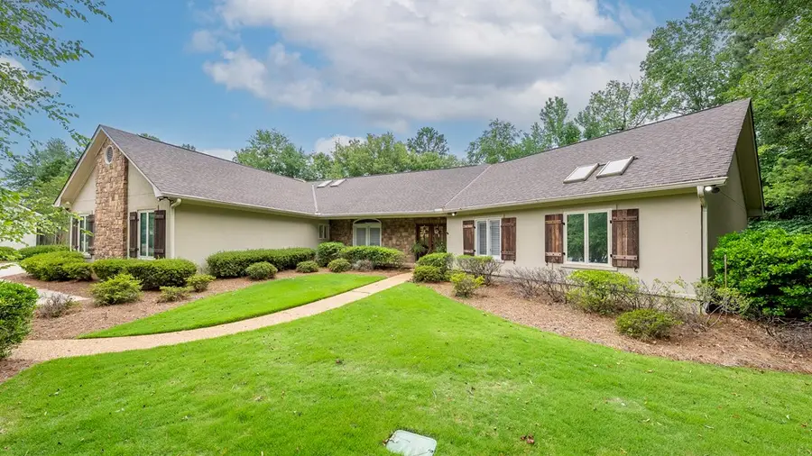 4 Stonewood Court, Columbus, GA 31904 - #3