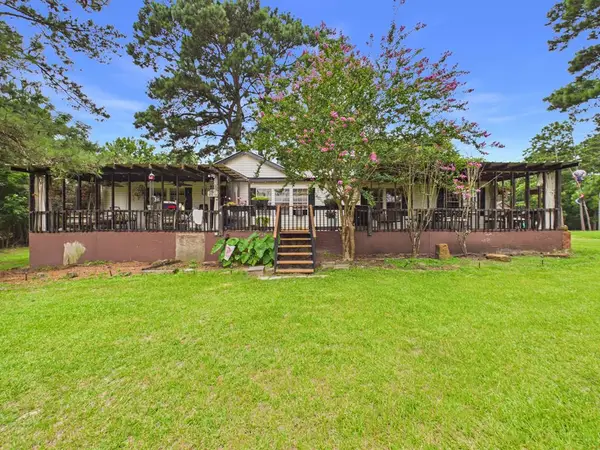 160 Bell Sisters Road, LUMPKIN, GA 31815