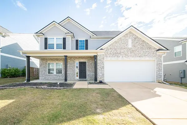 154 Red Oak Place, SMITHS STATION, AL 36877