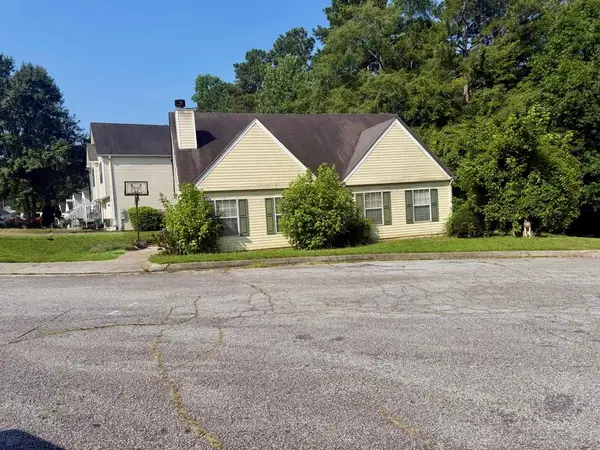 3579 Boulder Crest Court, ELLENWOOD, GA 30294