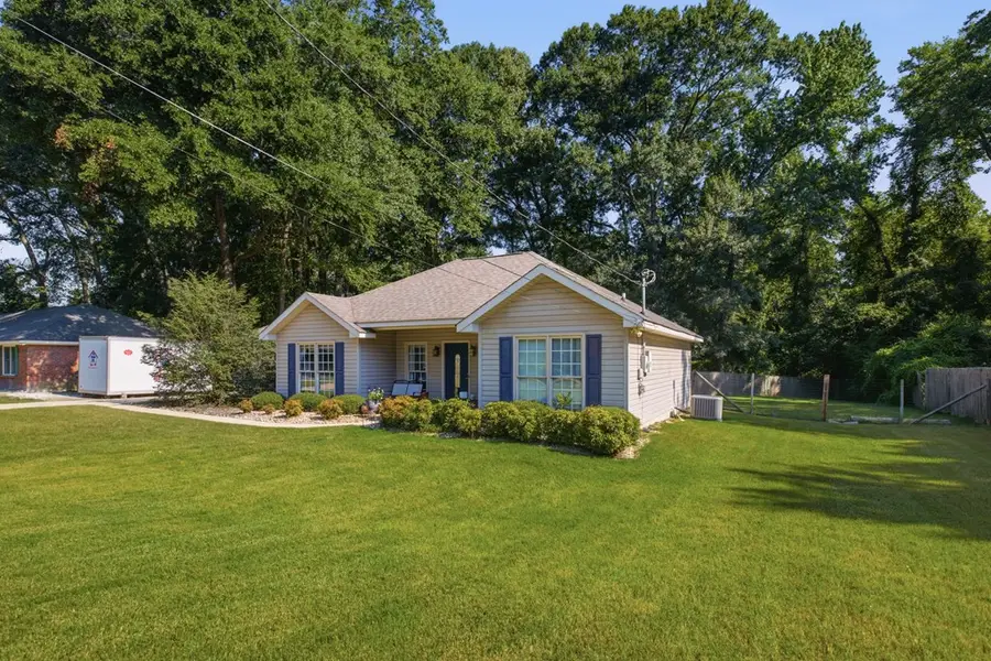 1106 12th Street, Phenix City, AL 36867 - #2
