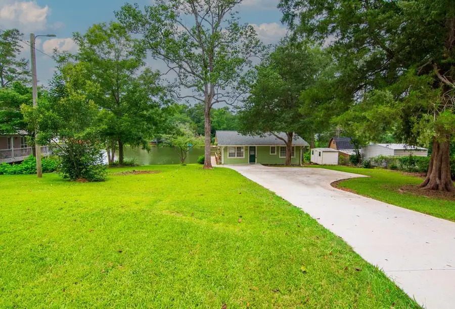 1671 West Pine Lake Drive, West Point, GA 31833 - #2