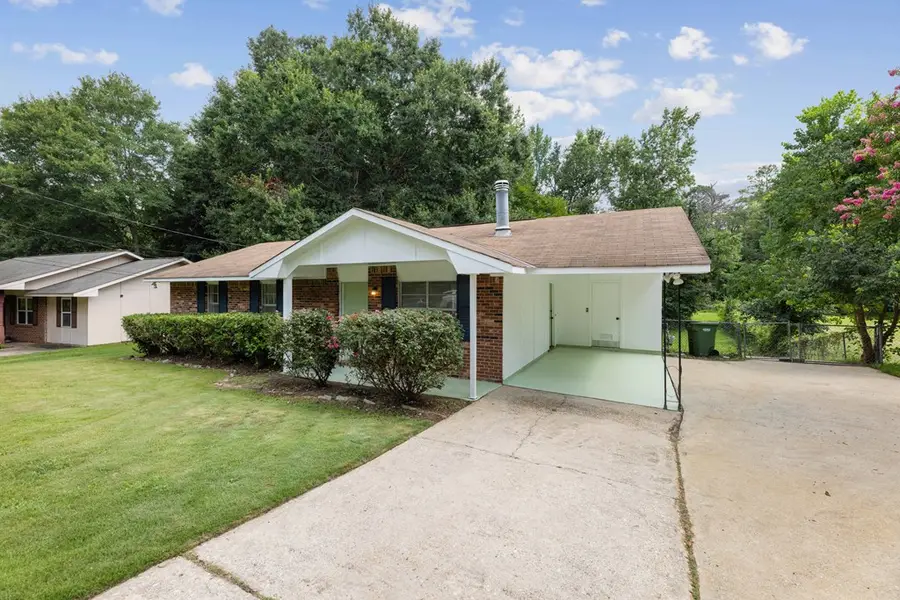 6332 Williamsburg Drive, Columbus, GA 31909 - #2