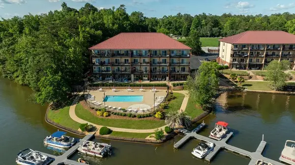 111 Lee Road 0802, VALLEY, AL 36854
