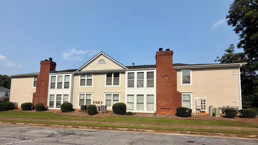 4265 Parkview Court, Stone Mountain, GA 30083 - #1