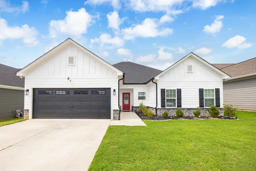 17 Ivy Way, Phenix City, AL 36867 - #3